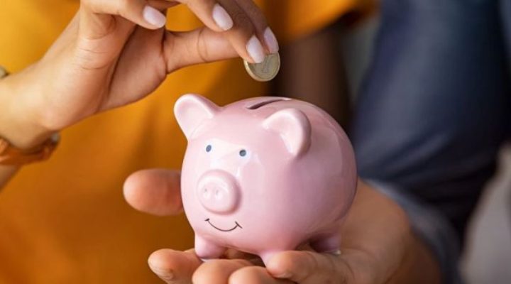 Conheça 10 hábitos de poupança para uma vida mais económica